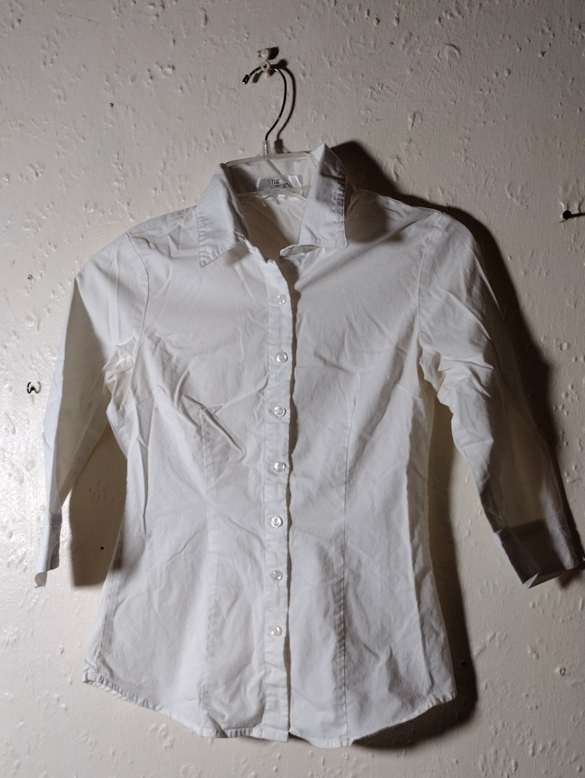 The Oblong Box Shop, 3/4" Sleeve,Size 16" Pit To Pit.Crisp White Button-Up Shirt